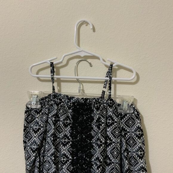 Children’s Place Aztec Cold Shoulder Romper Size S - Picture 3 of 4